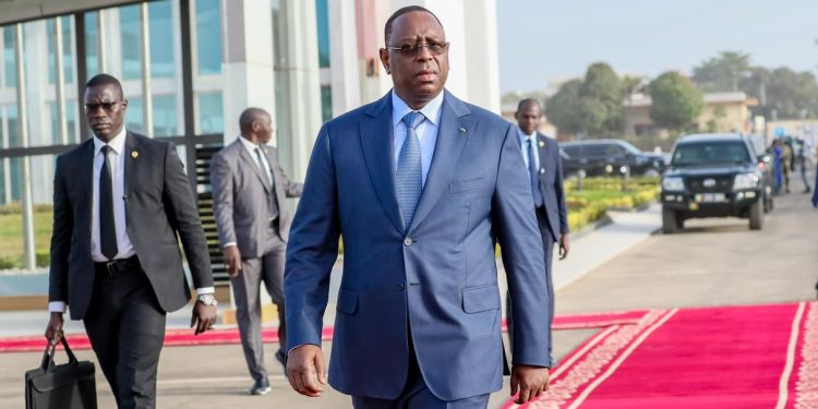 Report de la présidentielle au Sénégal : Macky Sall accumule les mauvais points