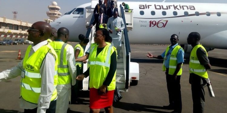 Affaire «non embarquement des français» vers le Niger : Air Burkina dément