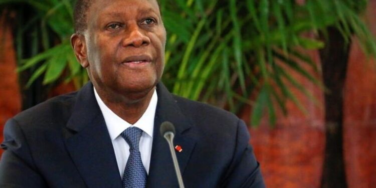 Affaire «Donnons un 4ème mandat à Alassane Ouattara» : Ce qu’en pense l’écrivain Sylvain Takoué