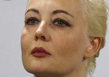 Russie : Loulia Navalaïa, la veuve de Alexeï Navalny accuse…