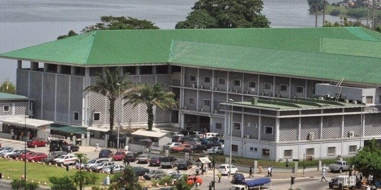 Côte d&rsquo;Ivoire : Que réserve le Pôle pénal économique et financier aux bandits à col blanc?