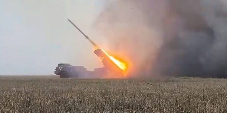 Acheminement de l’aide militaire à l’Ukraine: La Russie bombarde et met hors d’usage le réseau ferroviaire