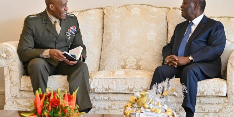 Côte d’Ivoire – États-Unis : L’implantation d’une base militaire américaine à Abidjan envisagée