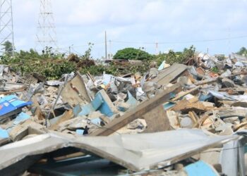 Déguerpissement du quartier ‘’Abattoir’’ : Le double jeu du maire Emmou Sylvestre mis à nu!
