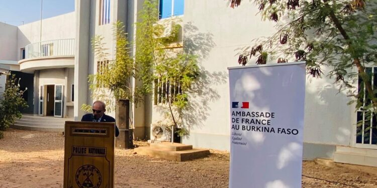 Burkina : Les soutiens de la junte veulent déloger l’ambassade de France
