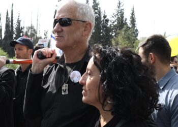 Israël: Démission de Benny Gantz, l’avenir politique de Netanyahu en pointillé