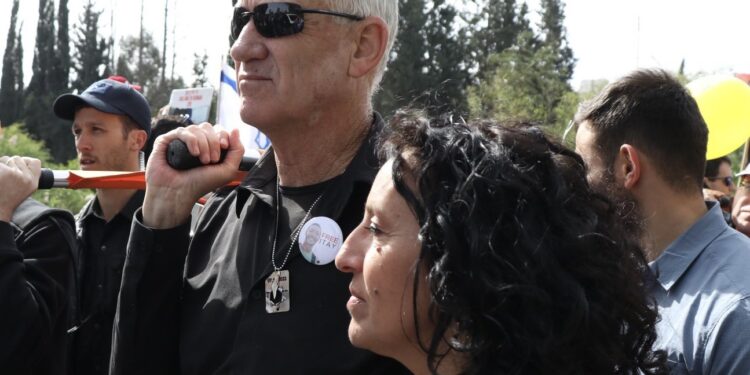 Israël: Démission de Benny Gantz, l’avenir politique de Netanyahu en pointillé