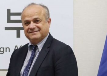 Côte d’Ivoire: La mission de l’ambassadeur de France prolongée jusqu’à 2025, année électorale