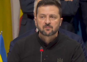 Volodymy Zelenski depuis la Suisse : «L’aide militaire à l’Ukraine ne suffit pas pour Gagner»