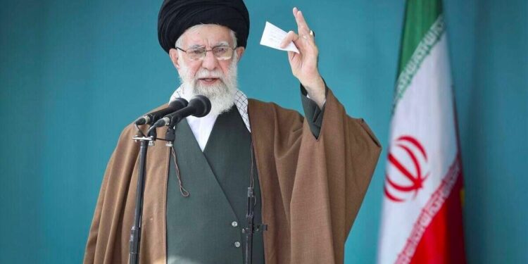 Iran : L&rsquo;Ayatollah Khamenei appelle à une coalition des pays islamiques face à Israël et ses alliés