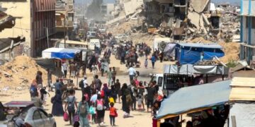 17 jours de siège de Gaza : 400 morts, blocus de l&rsquo;aide humanitaire, hôpitaux et camps de réfugiés bombardés