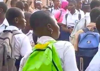 Éducation nationale: Après ceux d&rsquo;Arrah, les élèves d&rsquo;Abengourou paralysent l&rsquo;école pour réclamer leurs notes