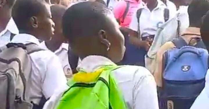 Éducation nationale: Après ceux d&rsquo;Arrah, les élèves d&rsquo;Abengourou paralysent l&rsquo;école pour réclamer leurs notes