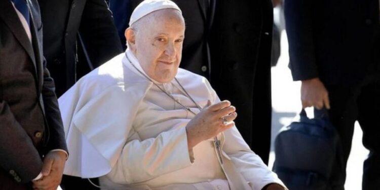 Fête de Noël : Le Pape François appelle au silence des armes