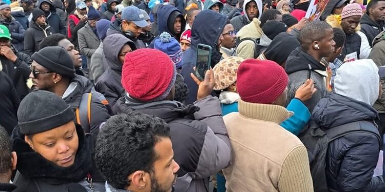 Retrait de la CEDEAO: La diaspora de l’AES manifeste à Paris