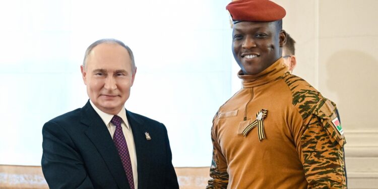 Burkina-Russie : Ibrahim Traoré salue un partenariat mutuellement bénéfique
