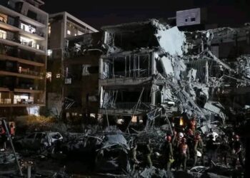 Israël : 13 morts et 380 blessés après des frappes iraniennes