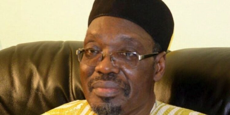 Issa Tchiroma à Paul Biya: «Un pays ne peut exister au service d’un homme»