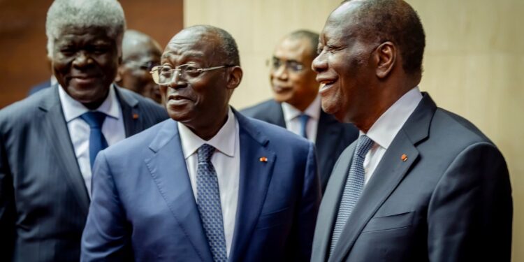 Côte d’Ivoire : Le président Ouattara de retour  après deux semaines en France