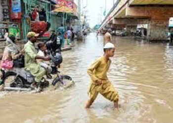 Pakistan : Près de 120 morts dans des pluies torrentielles