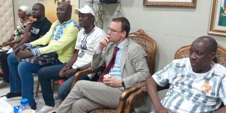 Football : Echanges fructueux entre l’ESA et le Directeur logistique et administratif de l’Association sportive Génération Foot