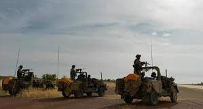 Mali : L’armée neutralise plusieurs terroristes et détruit plus de dix refuges 