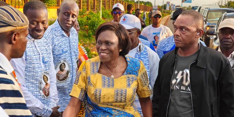 Présidentielle : Simone Gbagbo appelle les Ivoiriens à se rendre massivement aux urnes