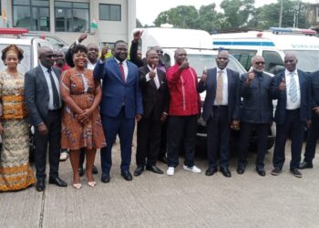 Pour ses actions en faveur de la santé : Les ESCOM rendent un vibrant hommage à Ouattara