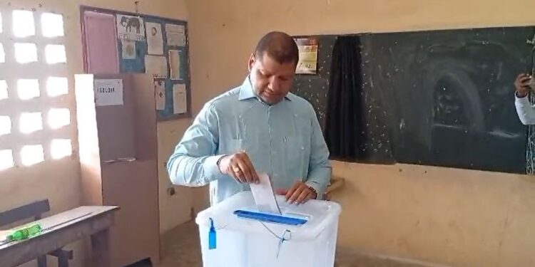 Présidentielle : Le candidat Jean-Louis Billon a voté dans son fief à Dabakala