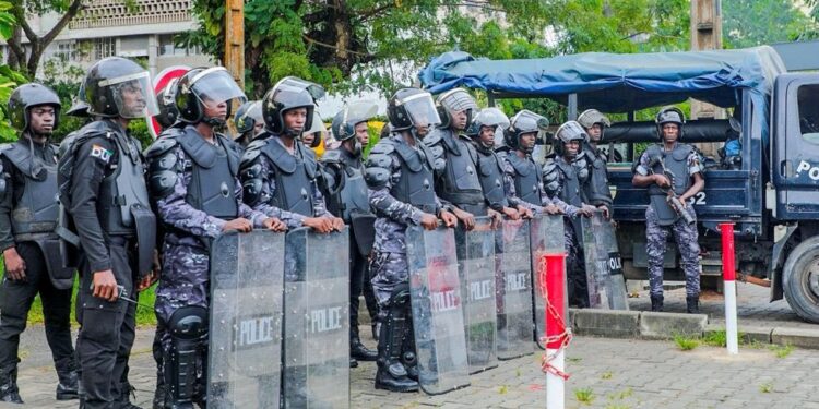 Présidentielle: L’ADCI dénonce la mobilisation sans précédent des forces de sécurité pour effrayer le peuple