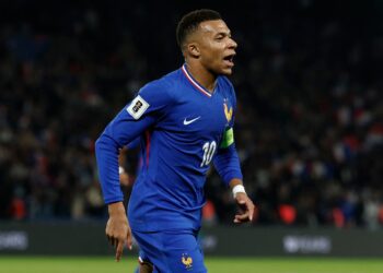 Football : Kylian Mbappé réclame près de 173 milliards FCFA au PSG