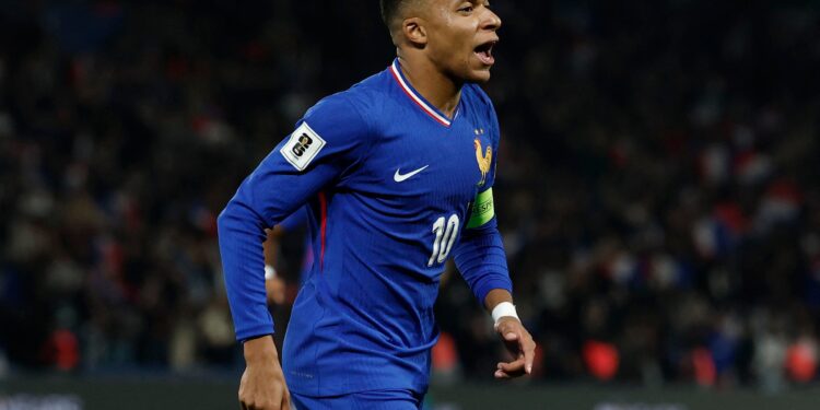 Football : Kylian Mbappé réclame près de 173 milliards FCFA au PSG