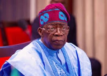 Nigéria : Bola Tinubu ordonne un vaste recrutement dans la police après une série d’attaques