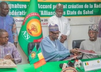 Burkina : La fréquence de RFI réattribuée à la radio Daandé Liptako de l’AES