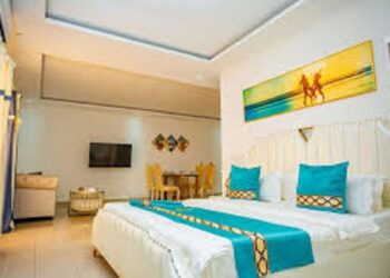 Côte d’Ivoire : Pourquoi une taxe de nuitée est imposée aux clients d’hôtels et résidences meublées?