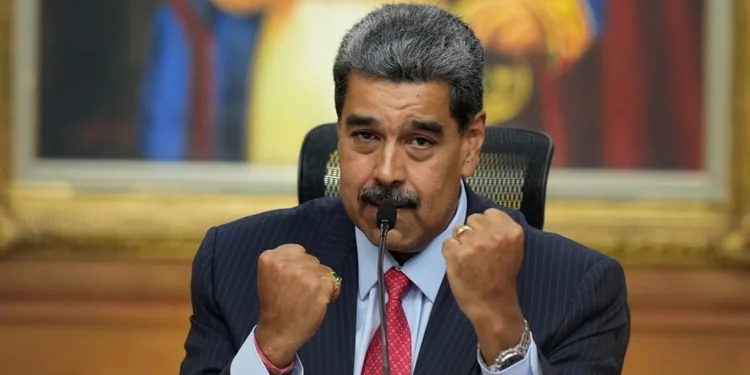 Nicolas Maduro: « Je suis toujours le président de mon pays »