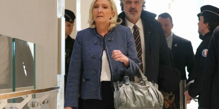 France : 4 ans de prison et 5 ans d’inéligibilité requis contre Marine Le Pen