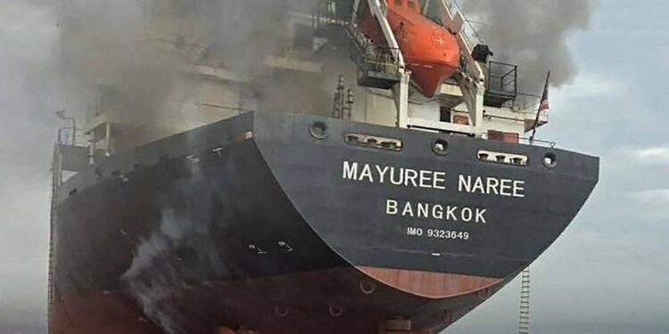 Guerre contre l’Iran : Au moins 16 navires attaqués dans le détroit d’Ormuz et le Golfe Persique