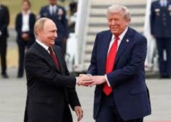 Blocage du détroit d’Ormuz : Les États-Unis autorisent la vente de pétrole russe stocké en mer