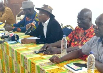 Crise du cacao : L’UNSCAL-CI craint un regain du travail des enfants et interpelle Dominique Ouattara