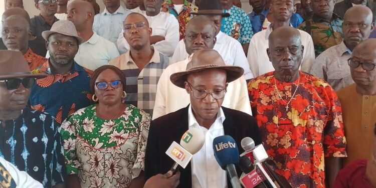 Crise du cacao : L’UNSCAL-CI craint un regain du travail des enfants et interpelle Dominique Ouattara