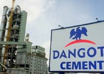 Dangote Cement : Un bénéfice net record de 418 milliards FCFA en 2025
