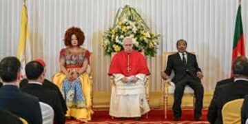 Cameroun : Le pape appelle Paul Biya à briser les chaines de la corruption