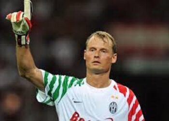 Football : Décès de l’ancien gardien d’Arsenal Manninger, dans un accident avec un train en Autriche