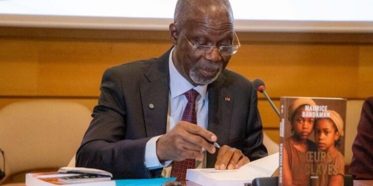 SILA 2026 : Maurice Bandaman remporte le Grand Prix Bernard Dadié 