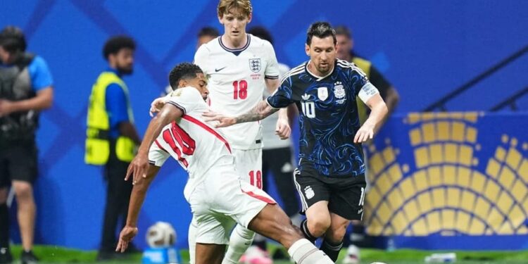 Mondial 2026: L’Argentine renverse l’Angleterre (2-1) et rejoint l’Espagne en finale