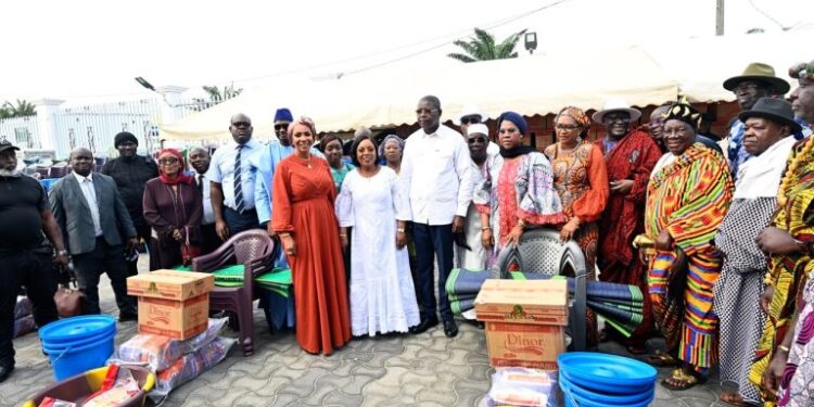 Koumassi Campement : Dominique Ouattara offre 65 millions FCFA d’aide aux familles déguerpies