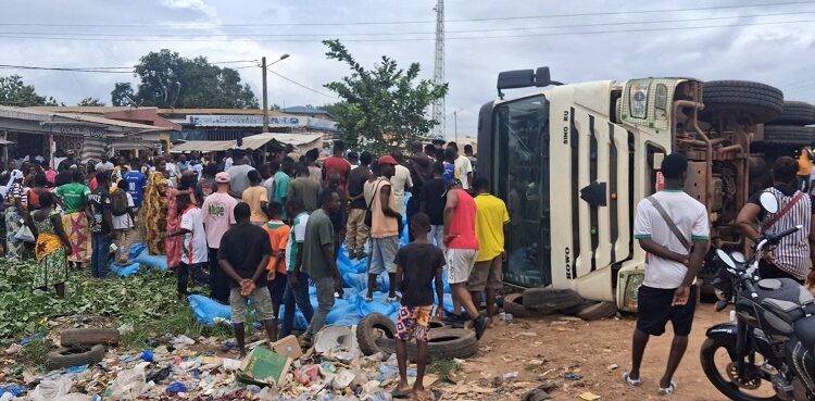 Soubré : Une fillette tuée après le renversement d’une remorque