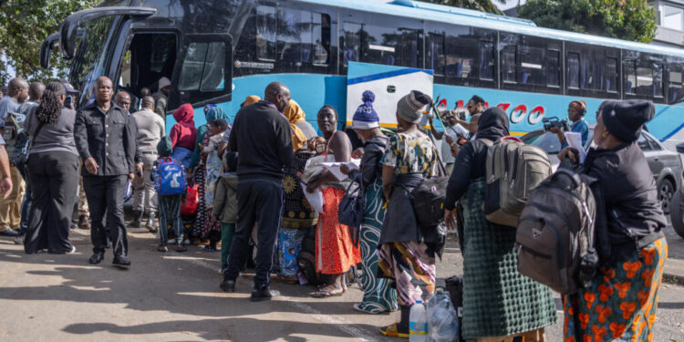 Suite aux violences : Plus de 160.000 étrangers ont quitté l&rsquo;Afrique du Sud