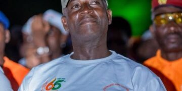 Concerto pour l’Indépendance : Une des très rares sorties détente de Chérif Ousmane